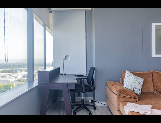 2 BEDROOM APARTMENT FOR SALE IN UMHLANGA RIDGE
